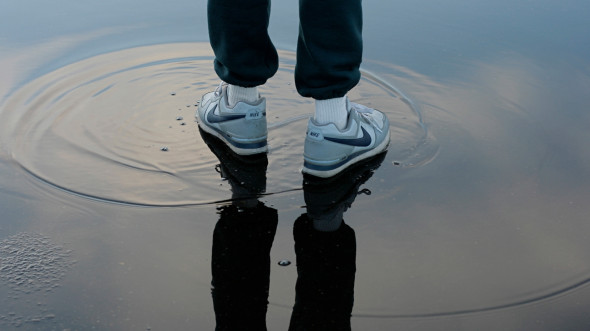 Miksang Michael in Puddle